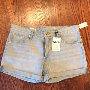 Gap 1969 Sexy Boyfriend Shorts, Size 30p, Light Wash